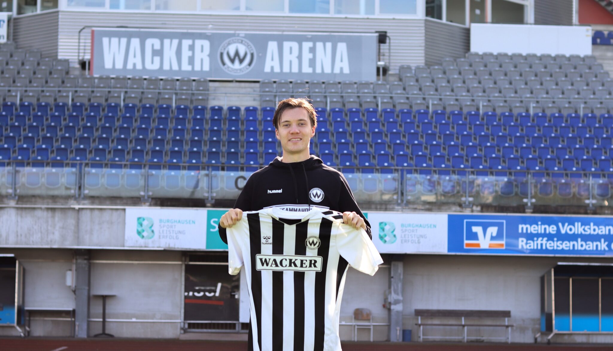 Malinowski wechselt an die Salzach SV Wacker Burghausen Fußball