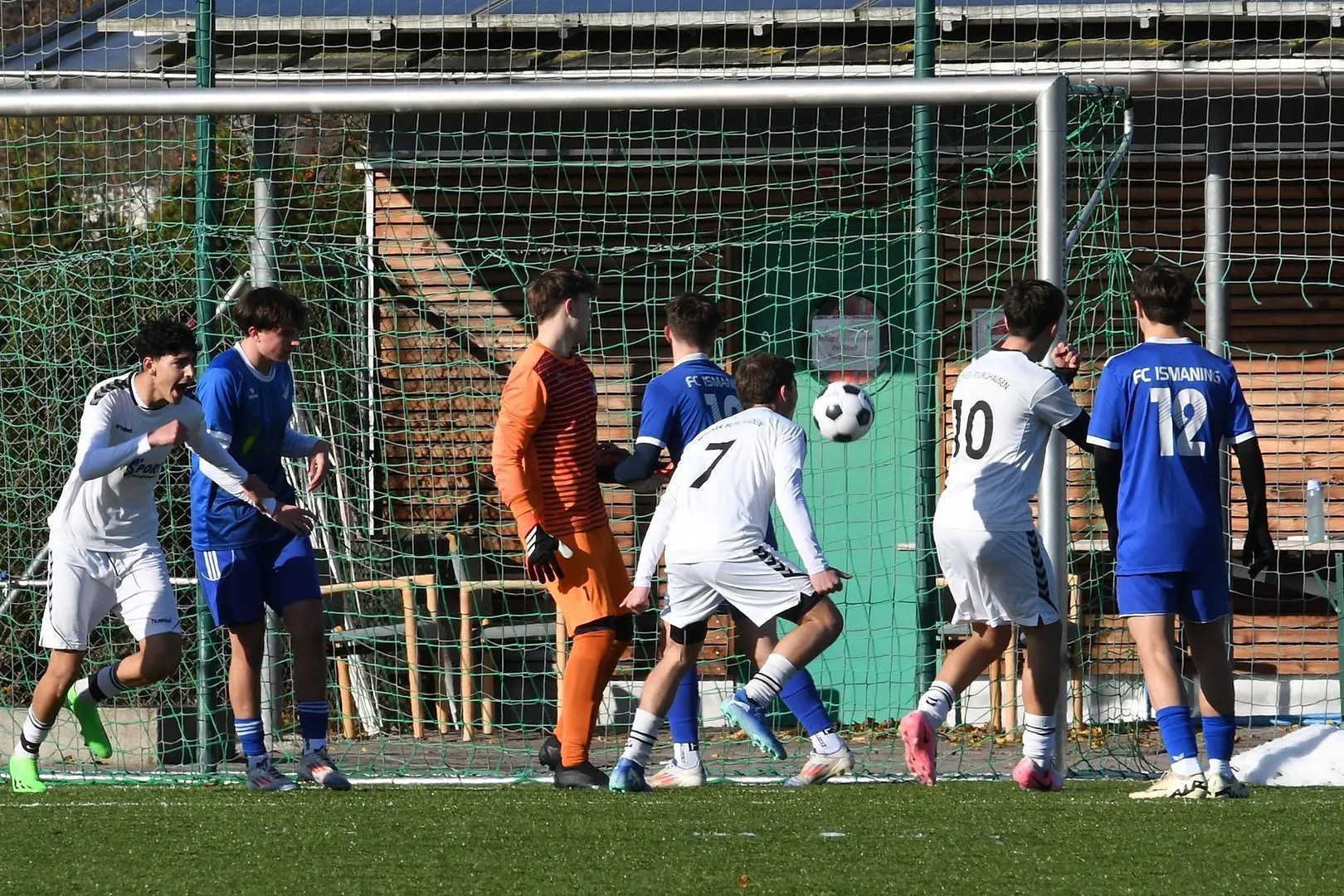 Tor für die U16 gegen den FC Ismaning - November 2024